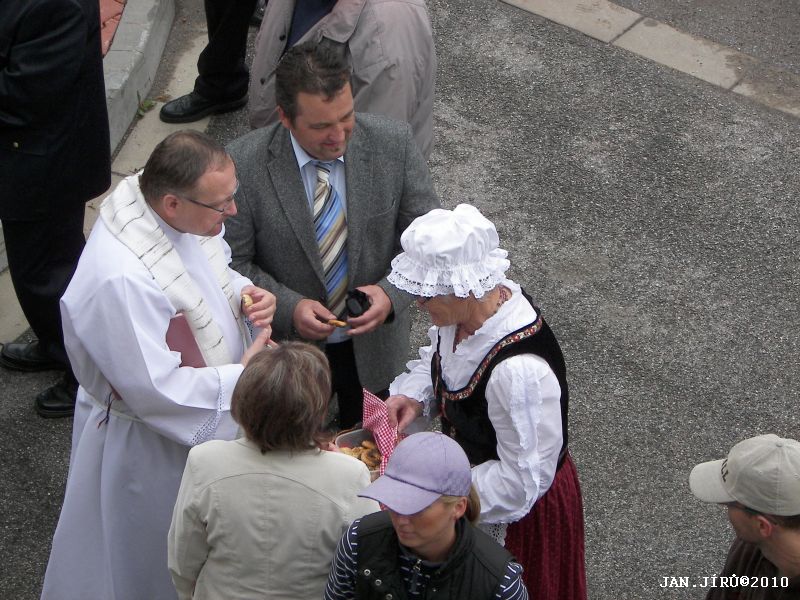 2010.08.28. - 130 LET SDH DOLNI BRANNA - 138.jpg