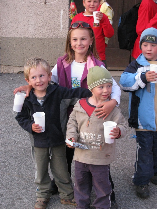2010.09.18. - PODZIMNI PLAMEN deti HRIBOJEDY - 041