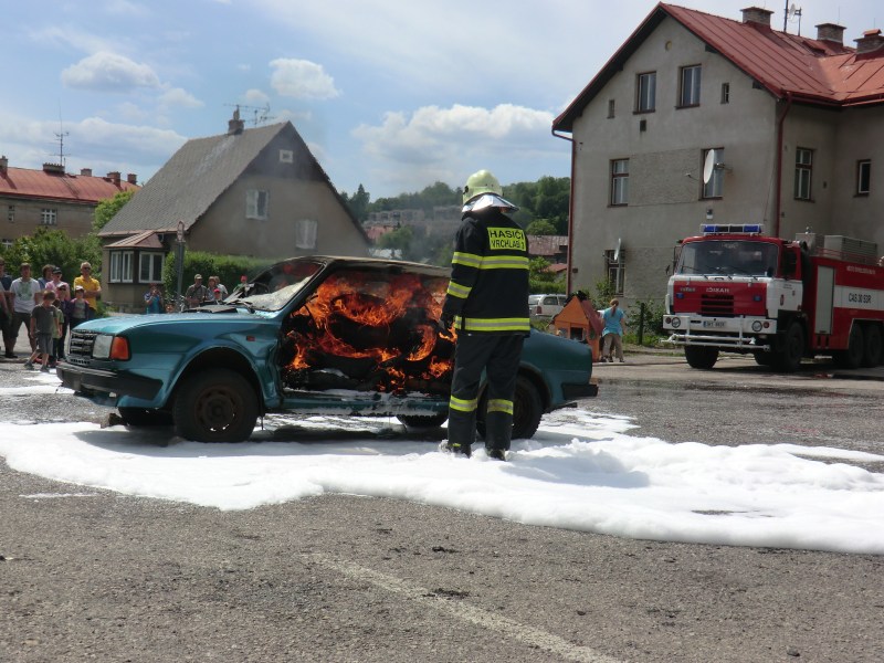 2012.05.26. - Ma panenko hori VRCHLABI - 050
